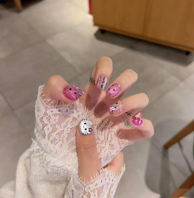Hello Kitty Pink Sparkle Crush Press On Nails Press-On Nail Set