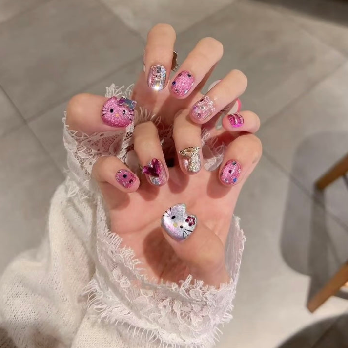 Hello Kitty Pink Sparkle Crush Press On Nails Press-On Nail Set