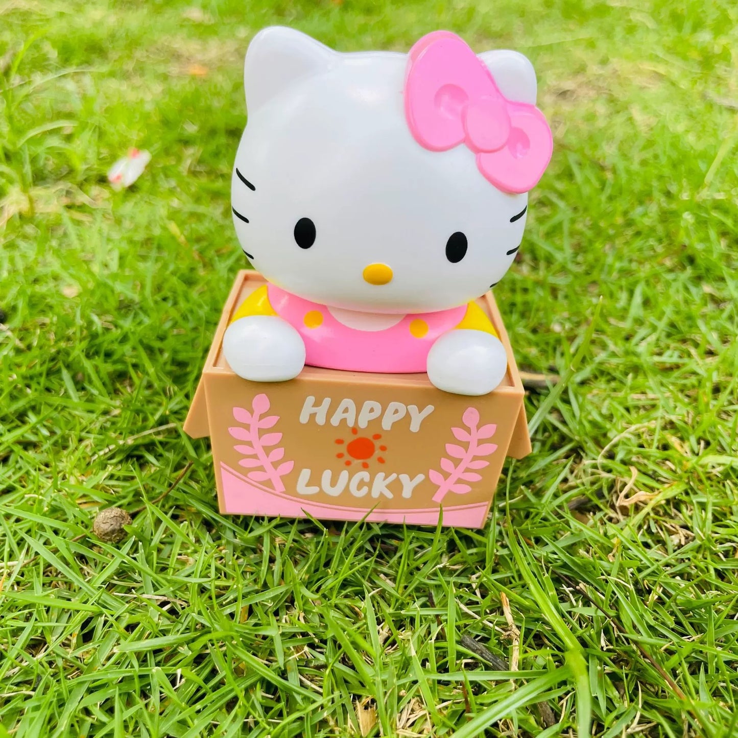 Hello Kitty Solar-Powered Car Ornament
