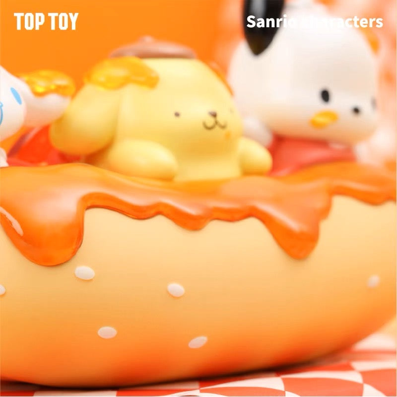TopToy Delicious Hotdog Figure