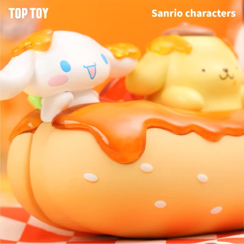 TopToy Delicious Hotdog Figure