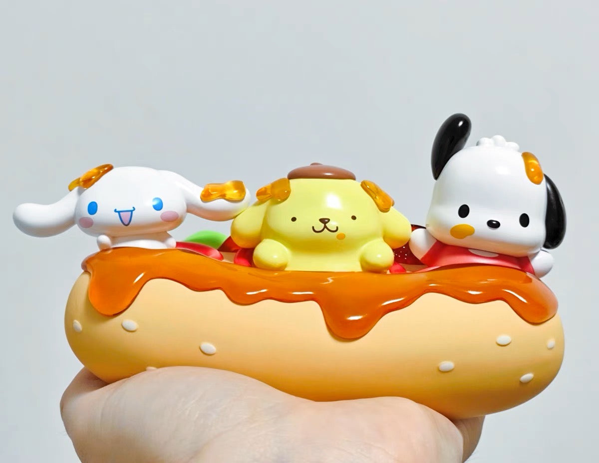 TopToy Delicious Hotdog Figure