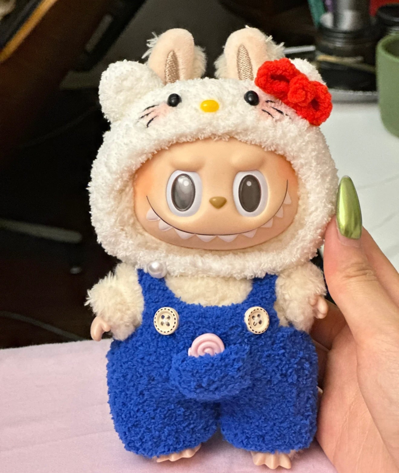 Handmade Hello Kitty-inspired Knit Outfit