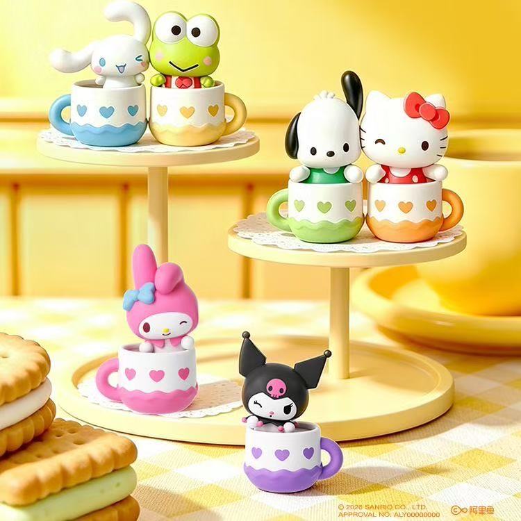 Sanrio Bump‑Cup Magnetic Blind Box