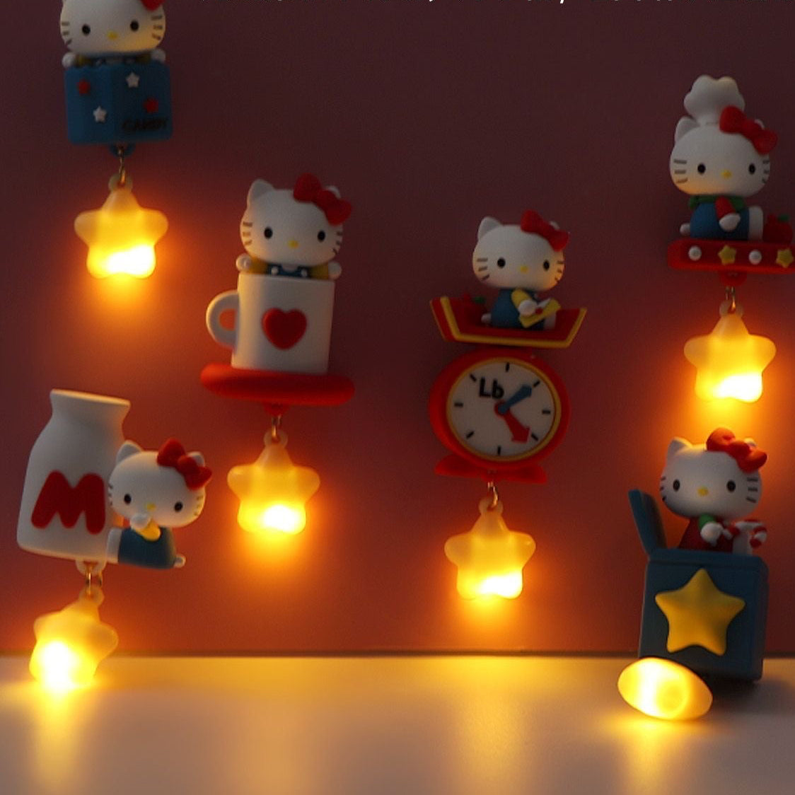 Hello Kitty Shake Light Star Fridge Magnet