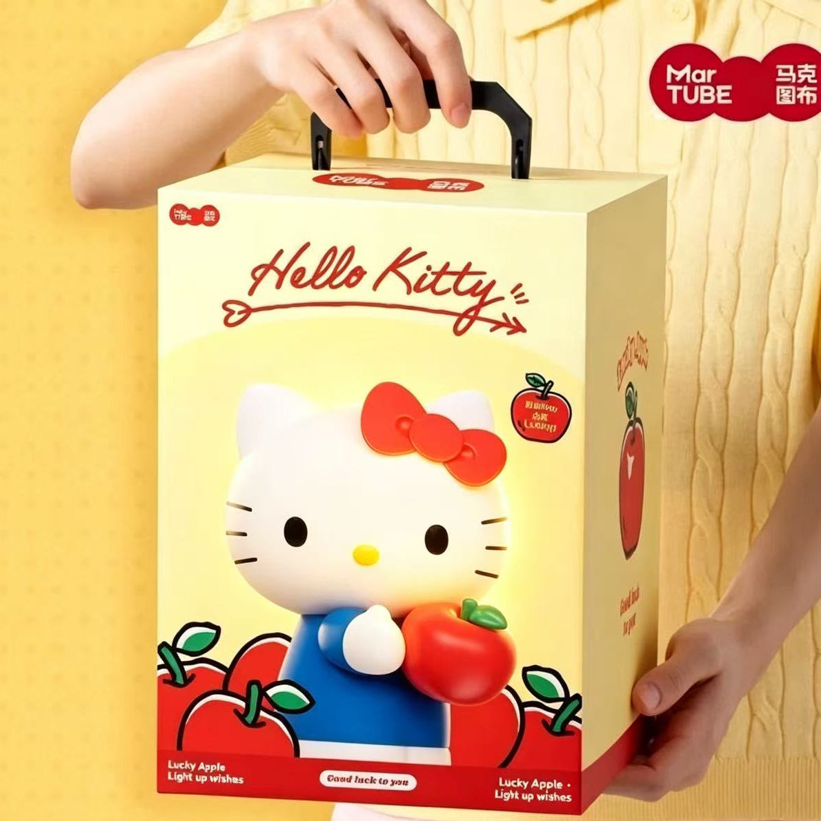 Hello Kitty Lucky Apple Table Lamp 🍎