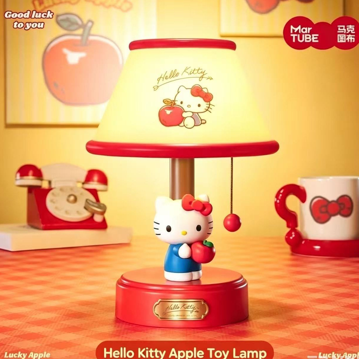 Hello Kitty Lucky Apple Table Lamp 🍎