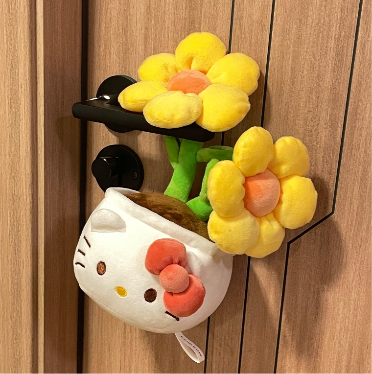 Hello Kitty Sun FLower Plant Plushie