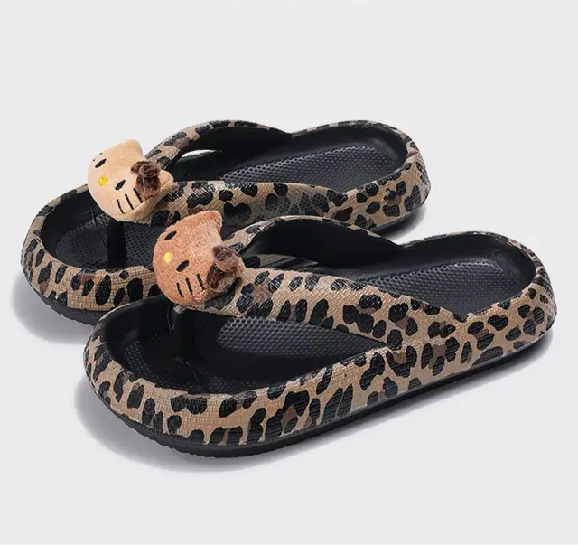 HelloKitty Leopard Chunky Thongs