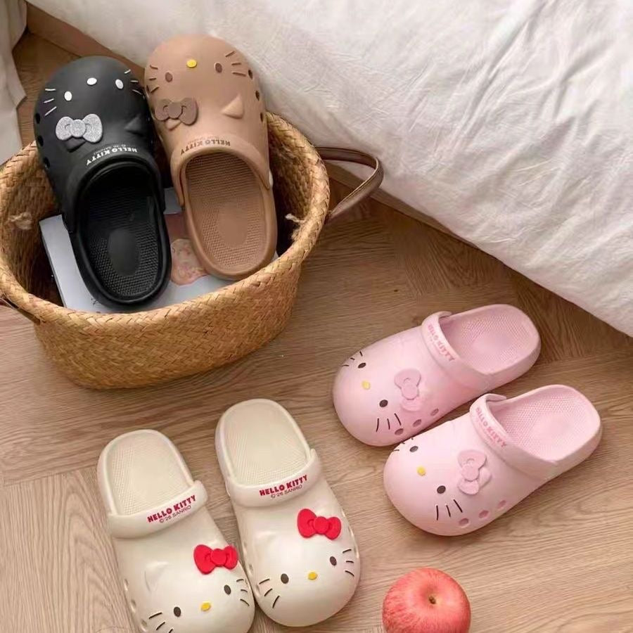 Hello Kitty Bubble Grip Clogs