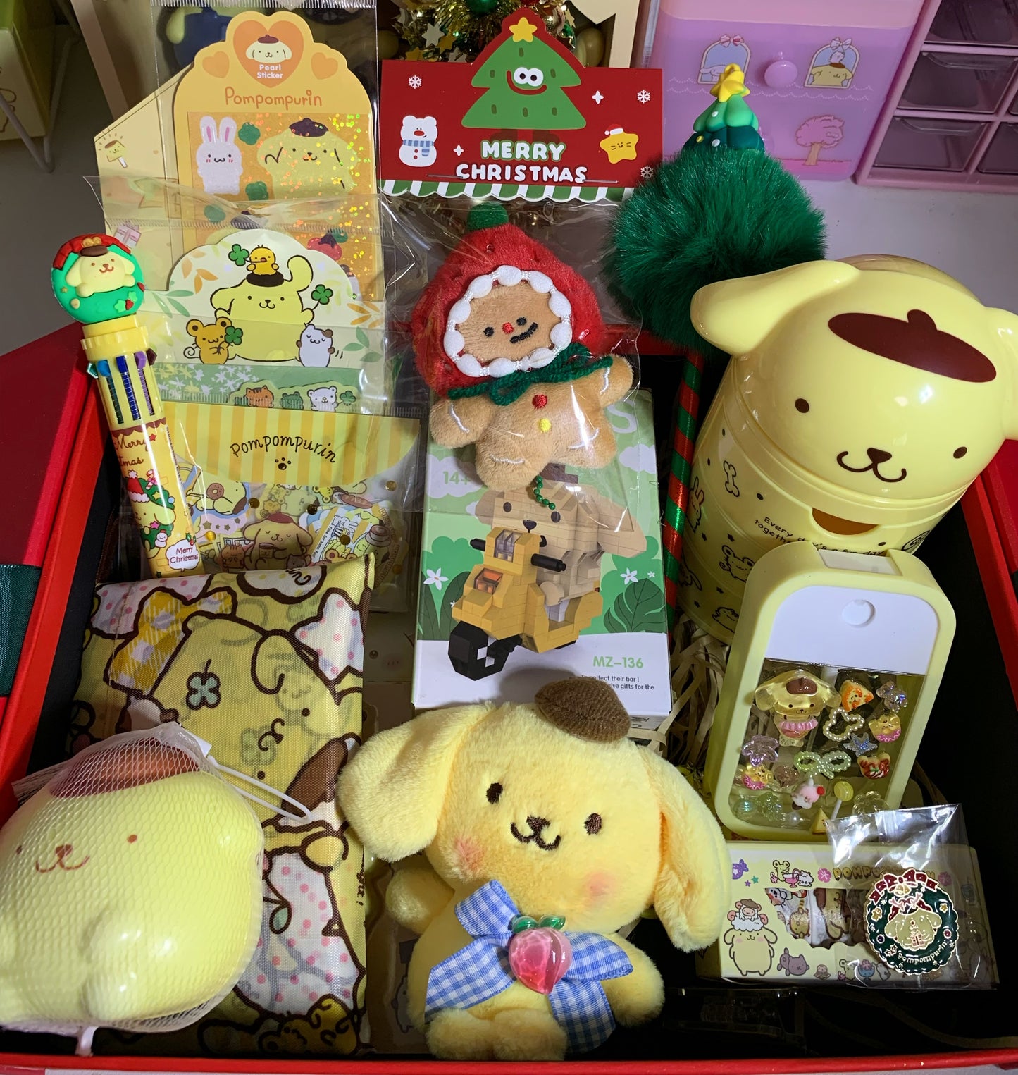 Sanrio Christmas Magic Gift Box