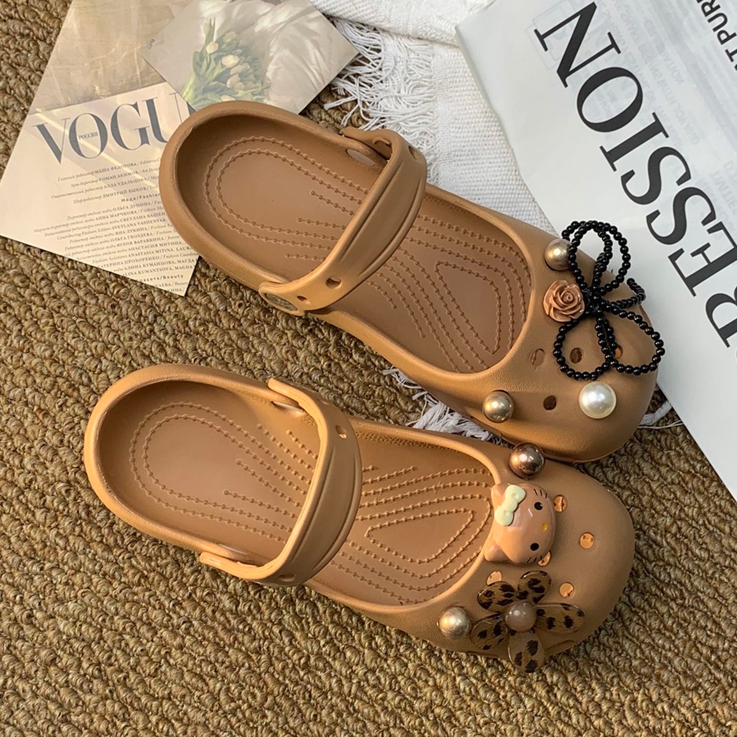 Hello Kitty Customizable Crocs-Style Clogs Summer Beach Shoes