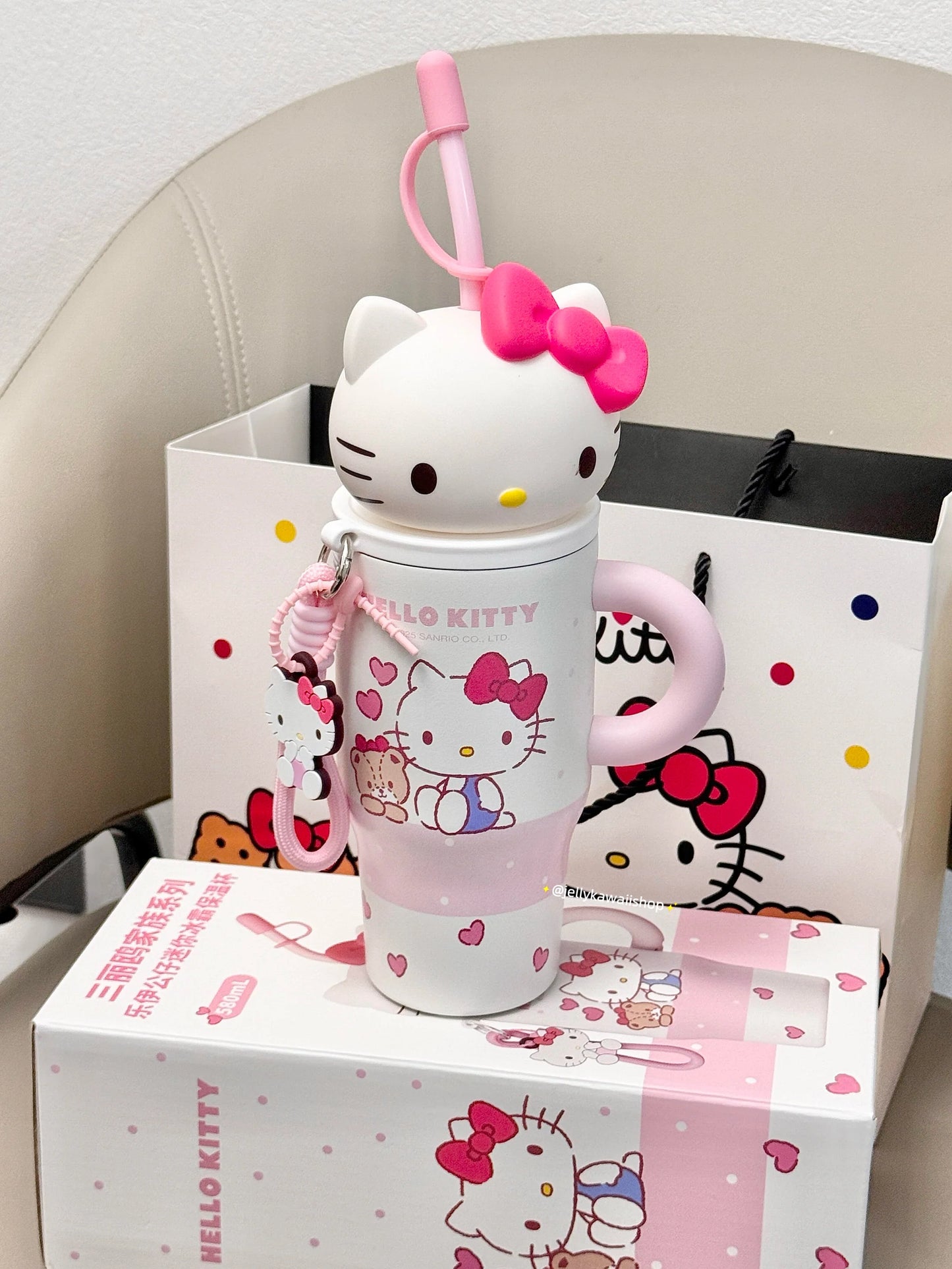 Hello Kitty 580ml Tumbler with Handle Stainless Steel Insulated Cup