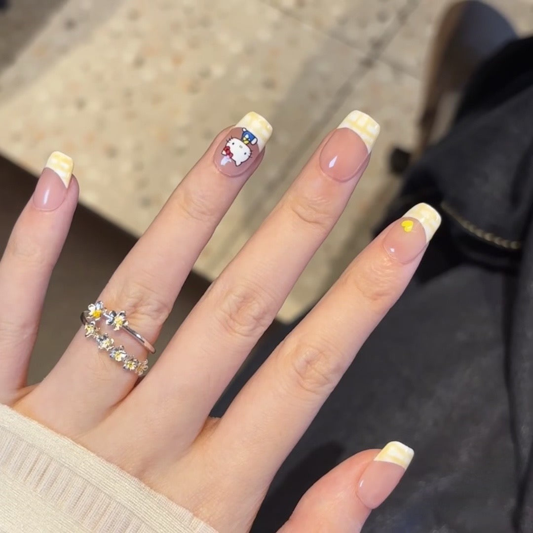Hello Kitty Plaid French Press-On Nail Set