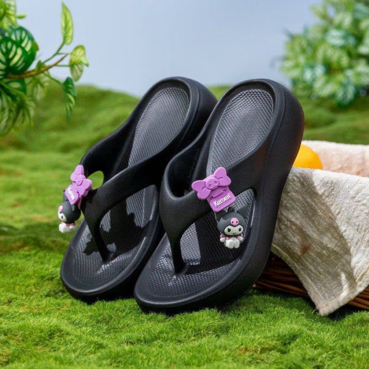 Sanrio Characters Thick Sole Flip Flops - 3.5cm Platform EVA Soft Cushion Slides for Women, Anti-Slip Beach & Casual Slippers
