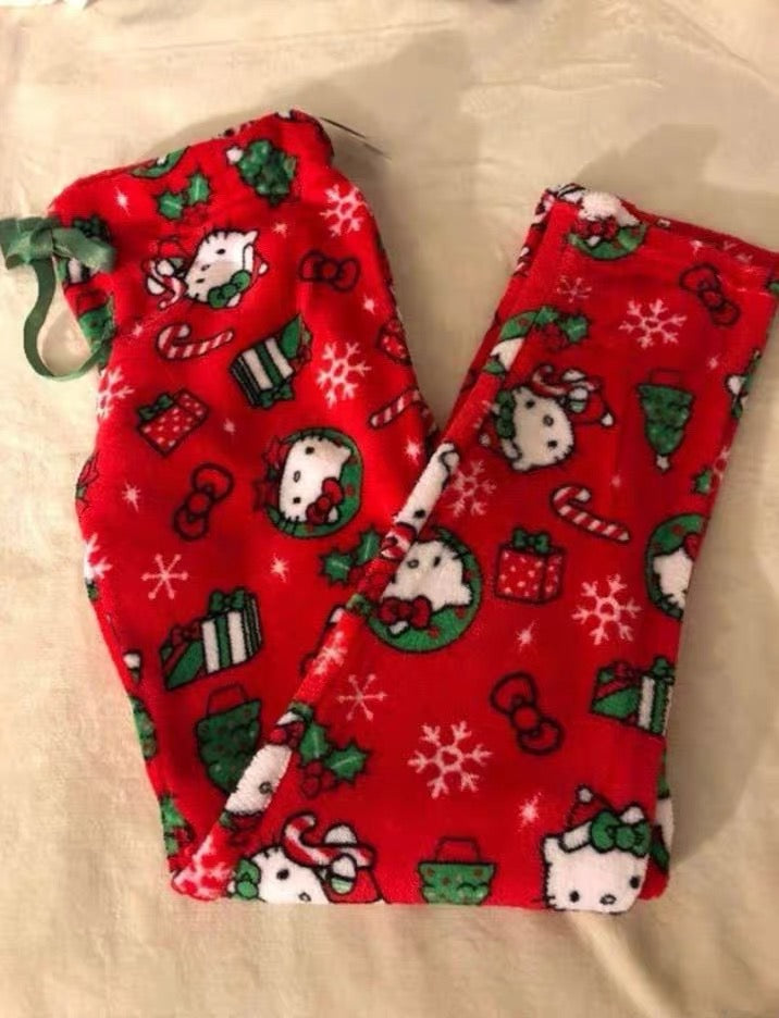 Hello Kitty – Flauschige Weihnachtshose
