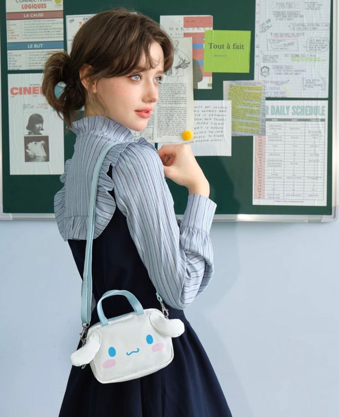 LeSportsac – Cinnamoroll – Mini-Umhängetasche