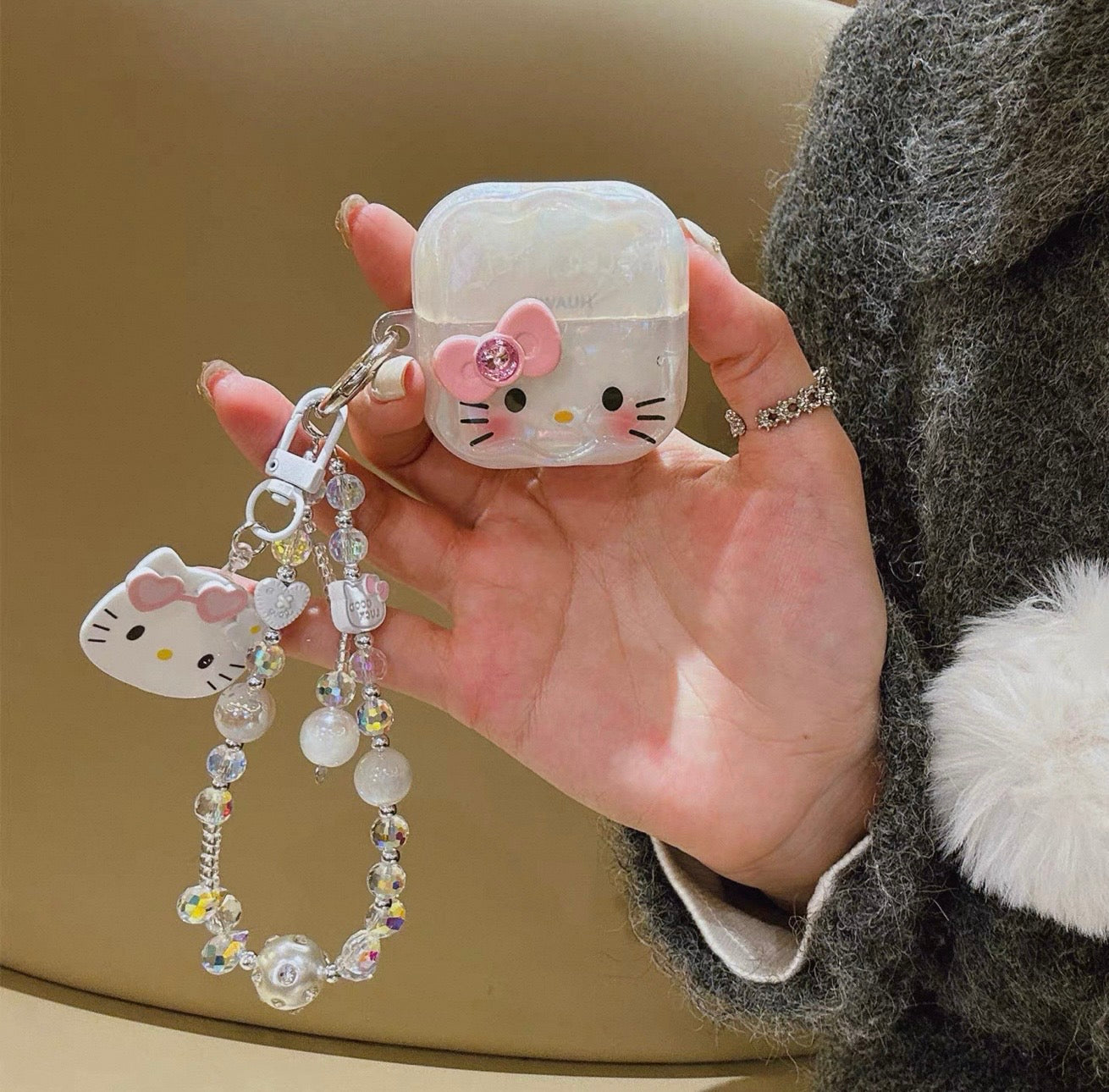 HelloKitty Crystal Shell AirPods Case with Charm
