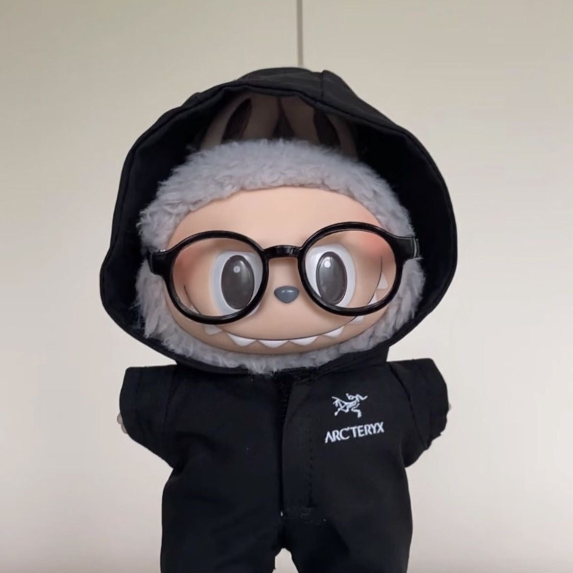 Labubu Jacket Doll Clothing with Boots