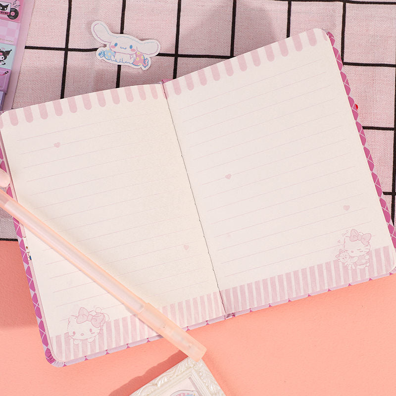 Notizbuch im Sanrio Academy-Stil