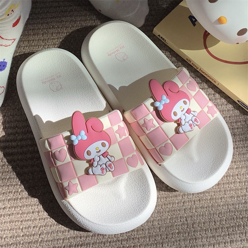Sanrio Hausschuhe mit Schachbrett-Design