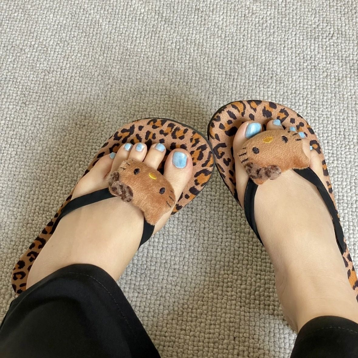 Hellokitty Flip-Flops Strandschuh mit Leopardenmuster