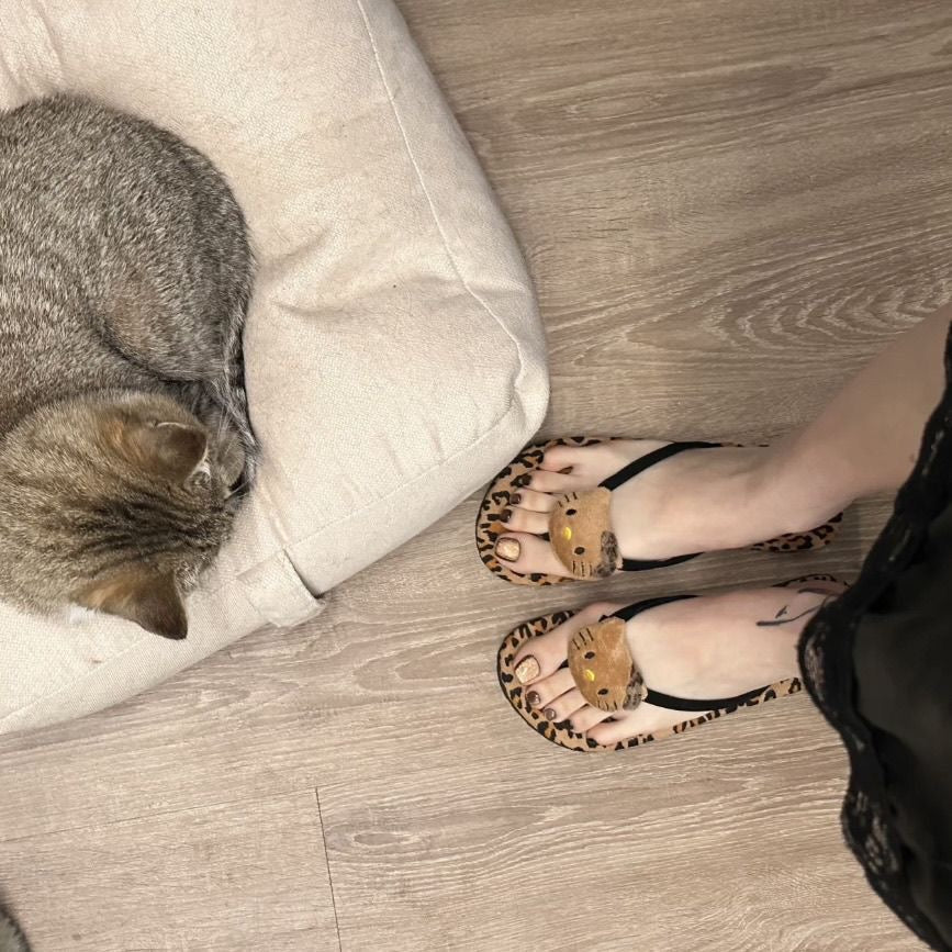 Hellokitty Flip-Flops Strandschuh mit Leopardenmuster