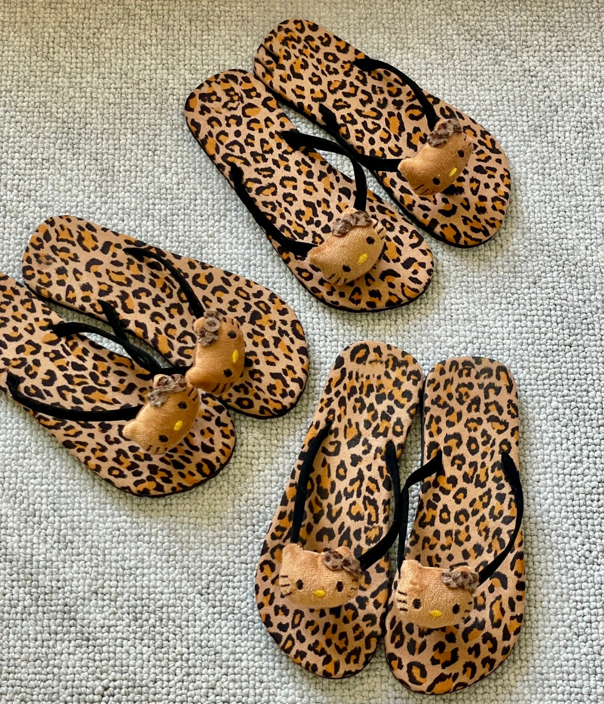 Hellokitty Flip-Flops Strandschuh mit Leopardenmuster