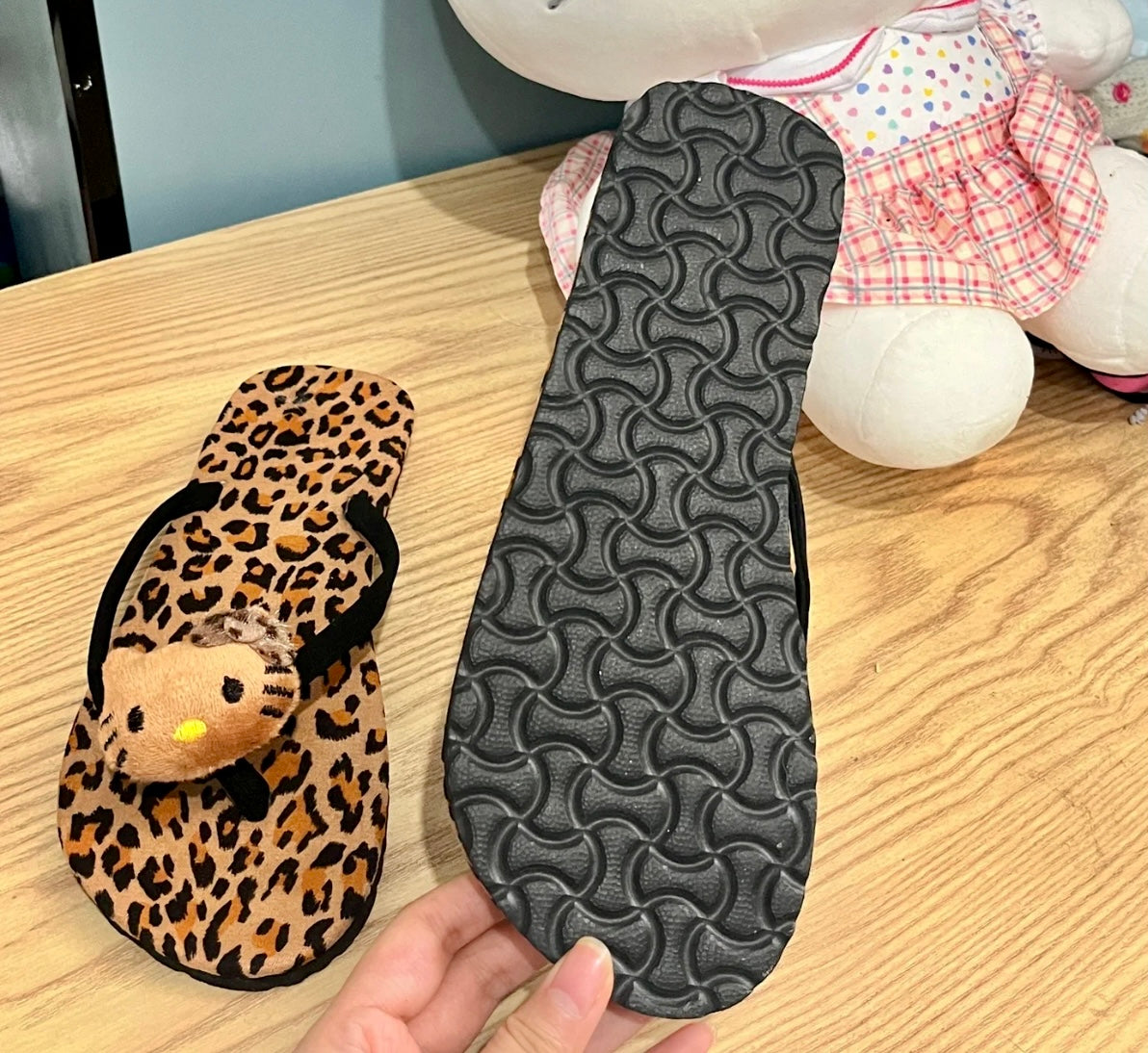 Hellokitty Flip-Flops Strandschuh mit Leopardenmuster