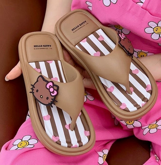Hello Kitty – Hausschuhe mit Leopardenmuster