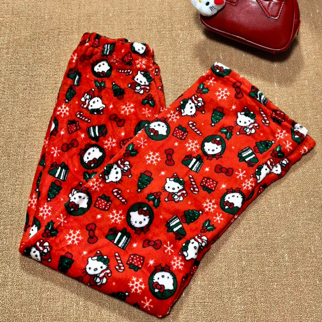 Hello Kitty Xmas Fluffy Pants