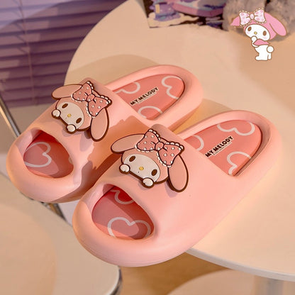 Weiche Hausschuhe von Sanrio