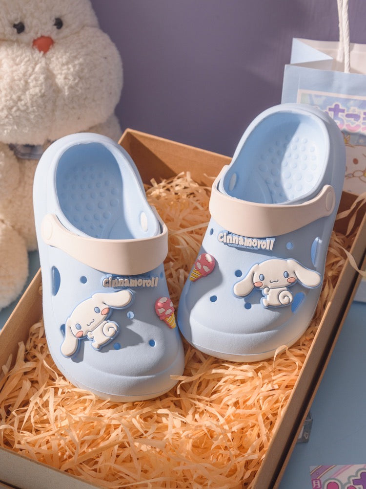 Sanrio Kinderhausschuhe