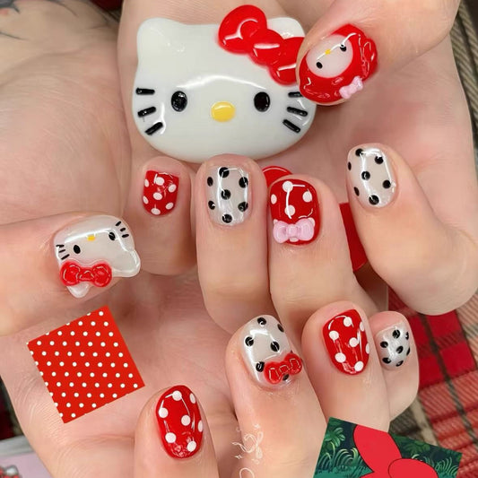 Hello Kitty & My Melody Polka Dream Glam Press-On Nails