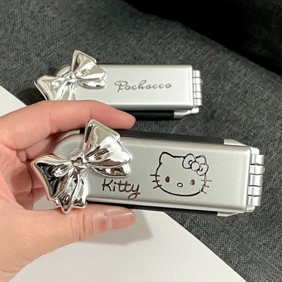 Sanrio Kompaktspiegel und Kamm