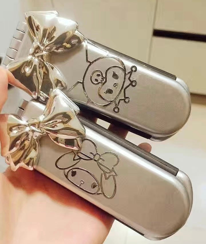 Sanrio Kompaktspiegel und Kamm