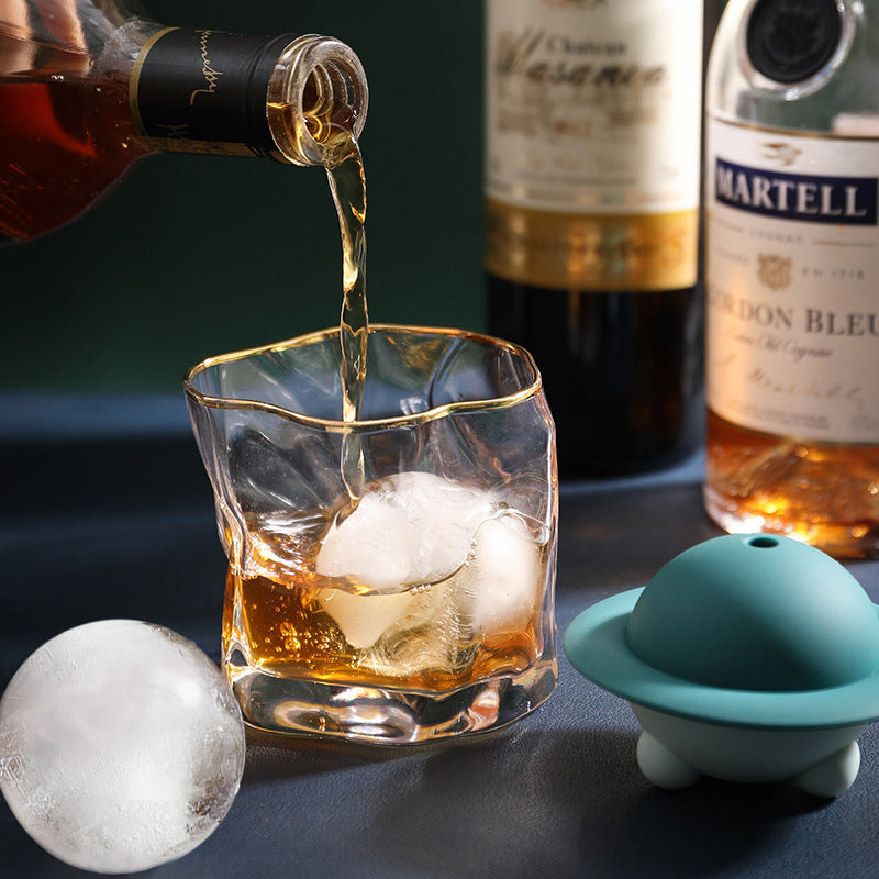Globe Ice Cube Maker （Silicone ）Ice Mold for Juice Cocktail Whiskey, etc
