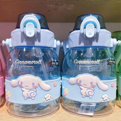 Sanrio Chubby Wasserflasche (1200ml) 
