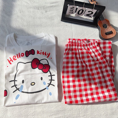 HelloKitty weinendes Baby-Schlafanzug-Set